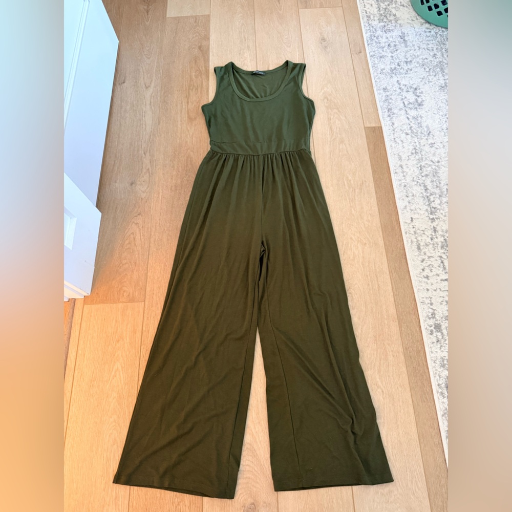 Elegant Olive Green Sleeveless Jumpsuit